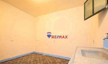 Imagem 4: Condomínio com 19 casas construídas, 2 salões comerciais e 2 vagas à venda, 165 m² por R