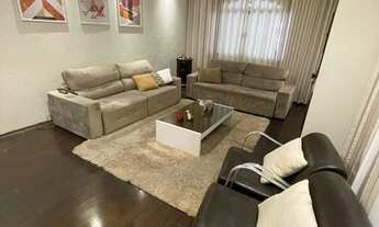 Imagem: Sobrado para venda tem 250 metros quadrados