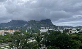 Imagem 2: Apartamento para venda a 5 minutos da praia e do metrô da Barra da Tijuca - Rio de Janeiro