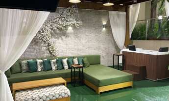 Imagem 5: Rua sem trânsito. Frente ao lago. Piscina 2 Hidro sua suite com 8 metros de armários e sal