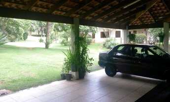 Imagem 6: Chácara Mansões Aeroporto, terreno de 5mil m² com duas casas, tranquila e aconchegante