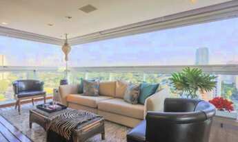 Imagem 2: Apartamento com 209m², 3 dormitórios sendo 3 suítes, 5 banheiros no total e 3 vagas