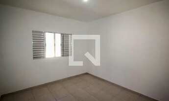 Imagem 7: Casa para Aluguel - Vila das Mercês, 2 Quartos, 68 m2