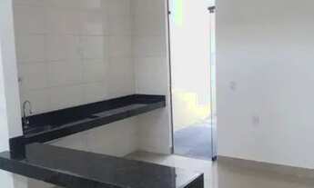 Imagem 2: Casa para Venda em Goiânia, Setor Três Marias, 2 dormitórios, 1 suíte, 2 banheiros, 2 vaga