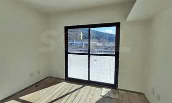 Imagem 7: Cobertura para Venda em Teresópolis, Artistas, 3 dormitórios, 3 suítes, 4 banheiros, 2 vag