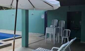 Imagem 5: Apartamento 2/4, sendo uma suíte em condomínio com piscina