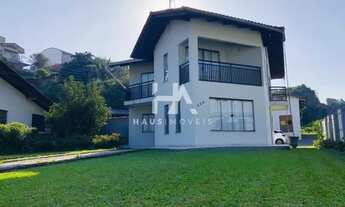 Imagem: Casa para aluguel tem 283 metros quadrados