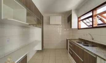 Imagem 6: Casa de 3 quartos com piscina em condomínio com lazer