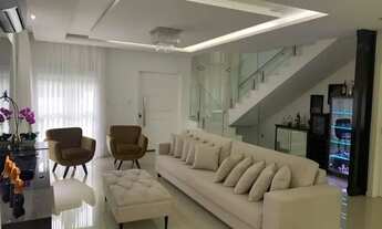 Imagem: Casa de Alto Padrão,condomínio Norte da