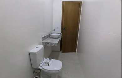 Imagem 2: Sobrado para venda possui 115 metros quadrados com 3 quartos em Vila Santo Antônio - Cotia