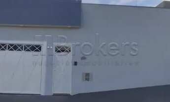 Imagem: Botucatu - Casa Padrão - Livia