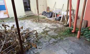 Imagem 6: Casa comercial ou residencial, em ótima localização, junto ao Hospital de Clínicas, Redenç