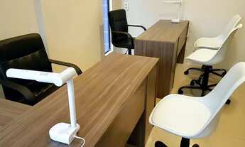 Imagem: Sala comercial com mobília e ar condicionado