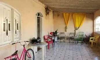 Imagem 4: Casa ampla (vende-se