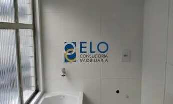 Imagem 2: Apartamento de 2 quartos, reformado, perto do Shopping Praiamar, em Santos