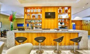 Imagem 3: Apartamento mobiliado e reformado na Avenida Boa Viagem disponível para venda