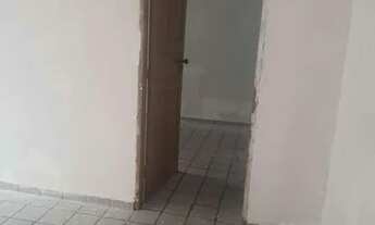 Imagem 2: Aluga-se uma casa 2°andar