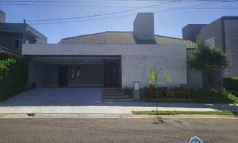 Imagem 2: Excelente casa no Residencial Damha II 3 Suítes 3 Vagas Lazer Completo