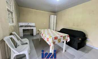 Imagem 5: Casa na praia com amplo espaço de terreno