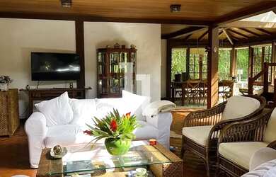 Imagem 11: Imóvel para venda possui 260 metros quadrados com 4 quartos em Araras - Petrópolis - RJ