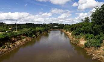 Imagem 2: Fazendinha de 4 hectares, as margens do Rio das Velhas, casa, espaço gourmet e muito mais