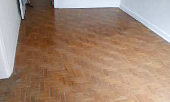 Imagem 2: Apartamento no centro, bem localizado, semi mobiliado, pintura nova