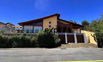 Imagem: Casa Alto Padrão no Pinheirinho - 515 m²