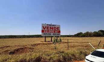 Imagem 3: Área ampla e plana à venda!
