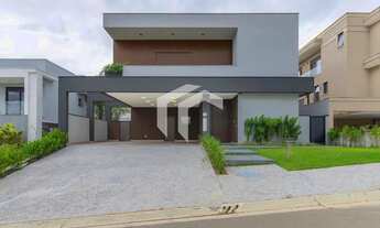 Imagem: CASA À VENDA NO CONDOMÍNIO MONT BLANC