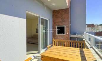 Imagem 2: Cobertura à Venda em Jurerê - Ampla Sacada, com Jacuzzi e Churrasqueira