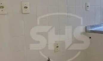 Imagem 4: Apartamento com 1 dormitório para alugar, 30 m² por R$ 1.321,66/mês - Centro (Blumenau)