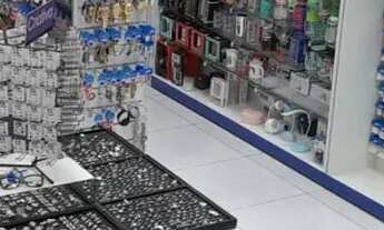 Imagem 3: Loja Galpão / depósito com venda por R$290.000