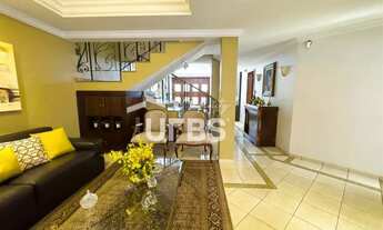 Imagem 3: Sobrando no Jardim américa - Terreno 381,85m² area construida 258,76m²