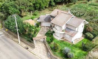 Imagem 2: INBOX CIA IMOBILIÁRIA VENDE: Excelente imóvel com casa com quiosque e piscina no Bairro Ta