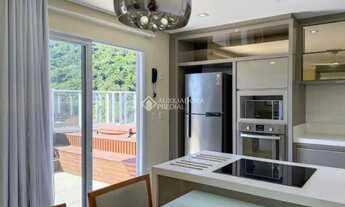 Imagem 6: Cobertura à Venda em Jurerê - Ampla Sacada, com Jacuzzi e Churrasqueira