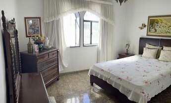 Imagem 4: Casa para venda tem 282 metros quadrados com 3 quartos em Setor Sul - Goiânia - GO