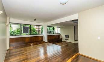 Imagem 6: Amplo apartamento no estilo vintage com 300m², bem ventilado, com ambientes amplos e bem d