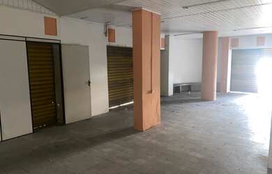 Imagem 4: Loja no Centro De Esquina, Localizada Na Av. Duque de Caxias