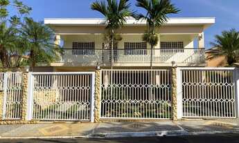 Imagem 2: Casa com três suítes à venda em Águas de São Pedro