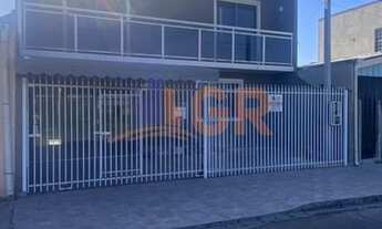 Imagem: Sobrado para Venda em Curitiba, Uberaba