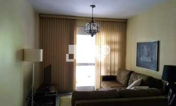 Imagem 2: Porto Alegre - Apartamento Padrão - Auxiliadora