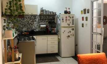 Imagem 3: Apartamento com 2 dormitórios, uma quadra da praia em Boqueirão - Santos