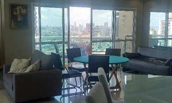 Imagem 2: Ilha de Creta 198m², 4 suítes, 2 vagas soltas, cond. clube, andar alto