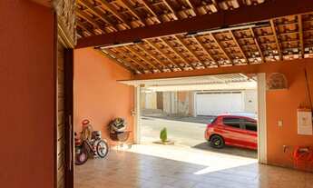 Imagem 2: Casa para venda tem 105 metros quadrados com 3 quartos em Jardim Santa Marta - Salto - São