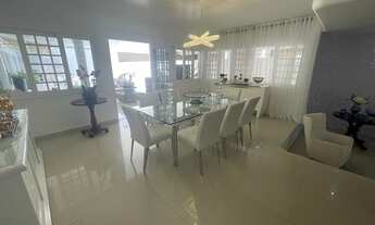 Imagem 7: Casa para venda tem 550 metros quadrados com 5 quartos no Aldebaran