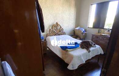 Imagem 6: Apartamento com 3 dormitórios à venda, 79 m² por R$ 210.000,00 - Marta Helena - Uberlândia