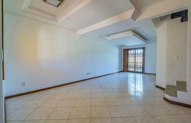 Imagem 2: Casa a Venda no bairro Estância Velha - Canoas, RS