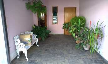 Imagem 2: Incrível sobrado, muito charmoso, super conservado, em ótima localização na Vila Gabriel