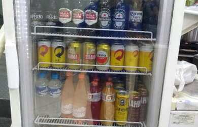 Imagem 3: Passa o ponto de lanchonete dentro da galeria na rua Santa Efigênia