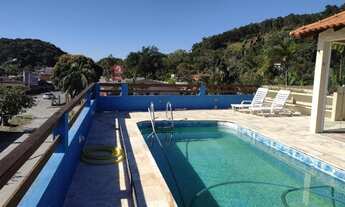 Imagem: Excelente Triplex com vista e prox. à montanha